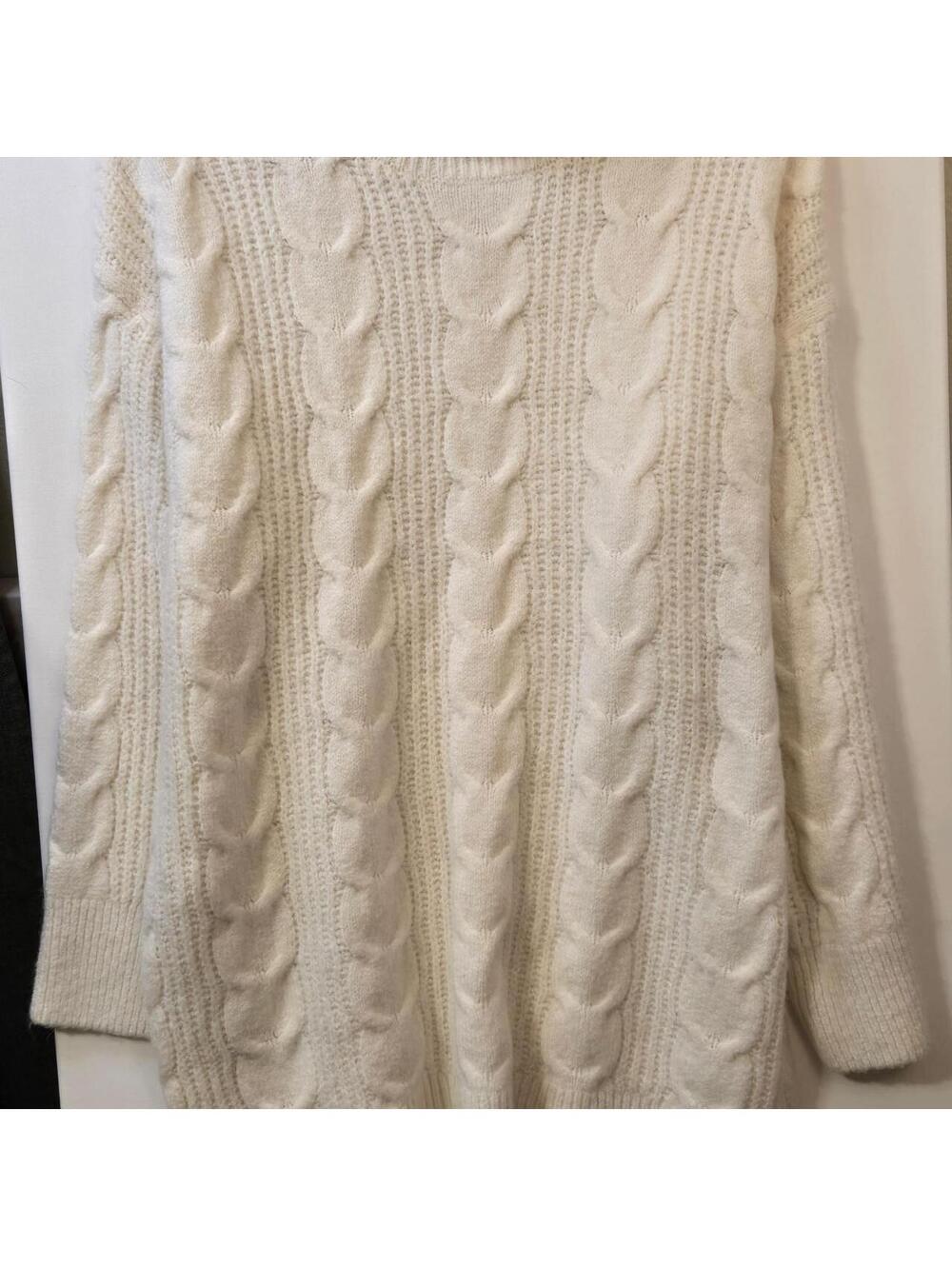 Women's Cream and White Dress